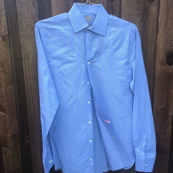 4 Shirts IKE BEHAR, SAKS, DULUTH - Picture 2 of 7